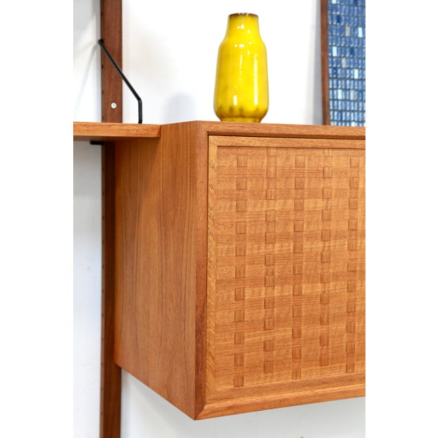 Royal System Shelving System in Teak from Poul Cadovius, 1960s, Set of 15 For Sale - Image 13 of 18