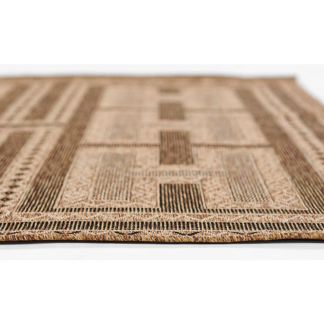 Contemporary Momeni Contemporary Indoor/Outdoor Hampton Casa Rug in Natural, 8' x 10' For Sale - Image 3 of 9