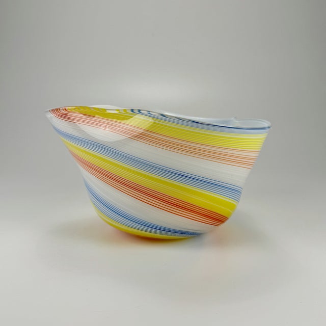 Mid-Century Modern Mid-Century Swirl Murano Glass Fazzoletto Bowl or Vase attributed to Gino Cenedese, 1970s For Sale - Image 3 of 8