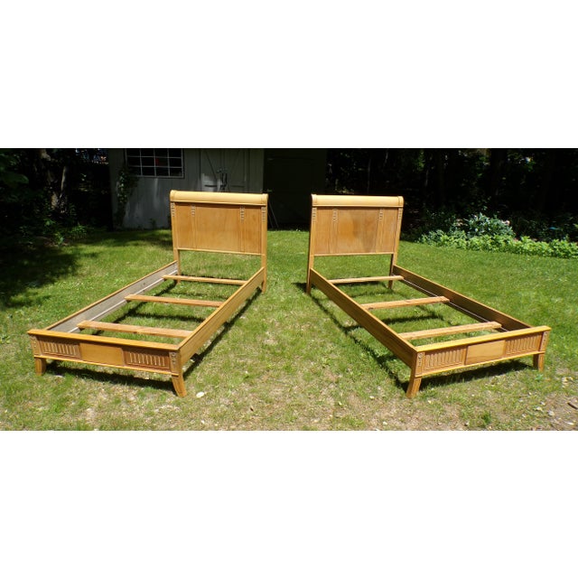Vintage Pair 1920's Neoclassical Adams Style Twin Beds For Sale - Image 10 of 16