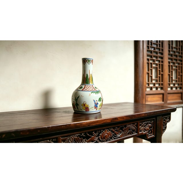 "W-13cm,H-23cm Experience the beauty and elegance of Chinese history with our Chinese Vintage Porcelain Handcrafted with...