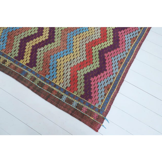Vintage Turkish Embroidered Wool Rug-6’x9’10" For Sale - Image 11 of 13