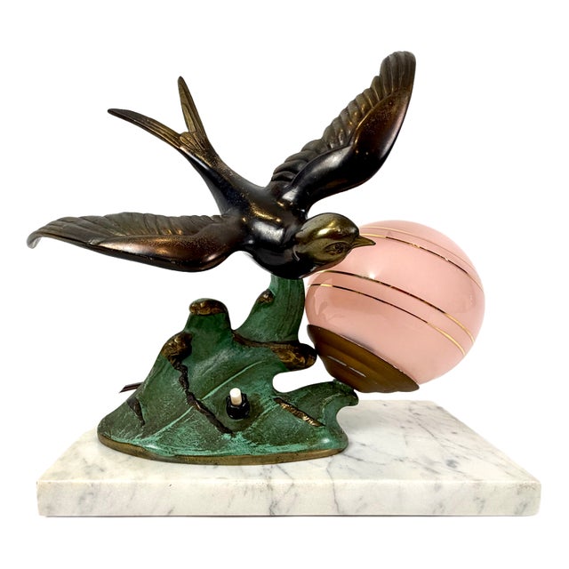 Art Deco French Table Lamp with Swift Figurine, 1930s For Sale
