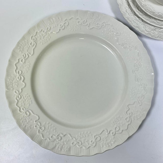 1989 Vintage English Americana Wedgwood for Ralph Lauren Le Blanc Claire Dinnerware - 5 Piece Place Setting For Sale - Image 12 of 12