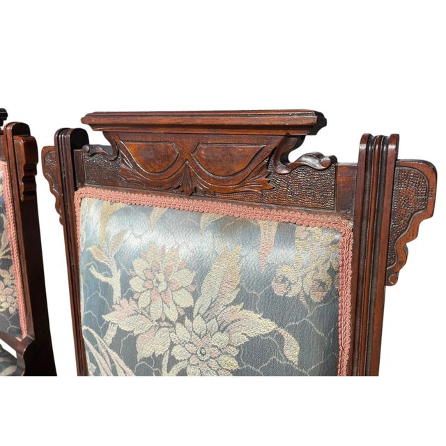 Late 19th Century Pair of 19th Century Eastlake Victorian Parlor Chairs – Carved Walnut With Floral Tapestry Upholstery For Sale - Image 5 of 7
