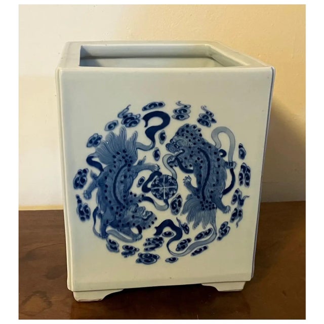 Ceramic Large Antique 19th Century Chinese Blue & White Porcelain Brush Pot Decorated With Kylin Tigers, Mythical Beasts or Foo Dogs For Sale - Image 7 of 12