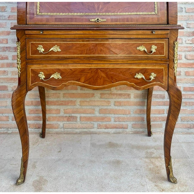 1930s French Louis XV Style Marquetry Bureau With Brass Mounts For Sale - Image 10 of 11