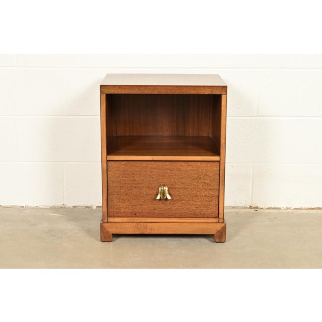 T. H. Robsjohn-Gibbings for Widdicomb Mid-Century Modern Hollywood Regency Mahogany Nightstand, 1950s For Sale - Image 12 of 12