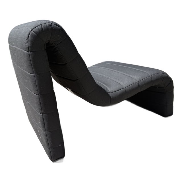 Postmodern Sculptural Chaise Lounge in Black – Organic Modern Statement Piece For Sale