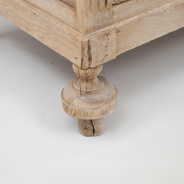 1900s French Oak Chest Of Drawers For Sale - Image 10 of 18