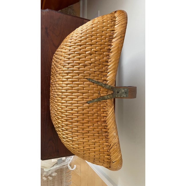 Late 20th Century Large Antique Woven Grain Basket Chinese Bentwood Harvesting Basket For Sale - Image 4 of 9