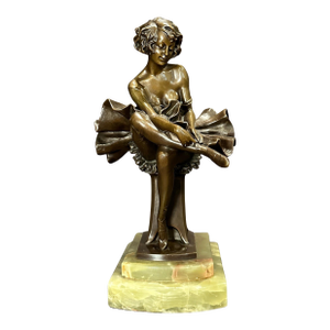 1920s Bronze Sculpture Of Seated Ballerina By Josef Lorenzl