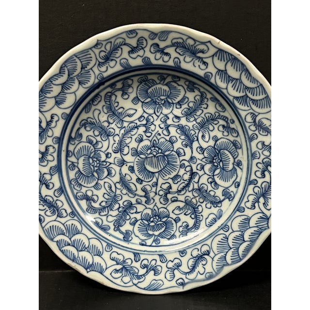 Late 20th Century Late 20th Century Chinese Art Porcelain BLue and White Plate With Floral Design For Sale - Image 5 of 8