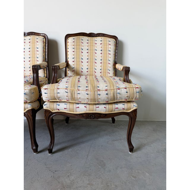 Vintage Louis XV Style French Provincial Walnut Upholstered Armchairs - A Pair For Sale - Image 4 of 17