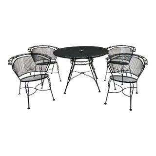 1960s Mid-Century Modern Iron Salterini Patio Table & 4 Chairs, Attributed For Sale