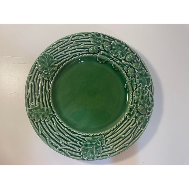 Contemporary Late 20th Century Bordallo Pinheiro Dinner Plates Set of 6 Oak Leaf Acorn Green Earthenware For Sale - Image 3 of 9