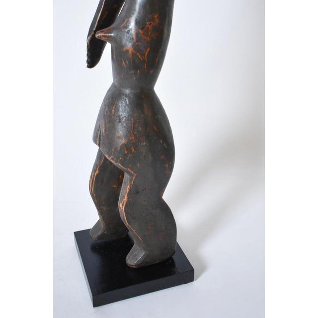 1970s Anthropomorphic African Wooden Sculpture, 1970s For Sale - Image 5 of 6