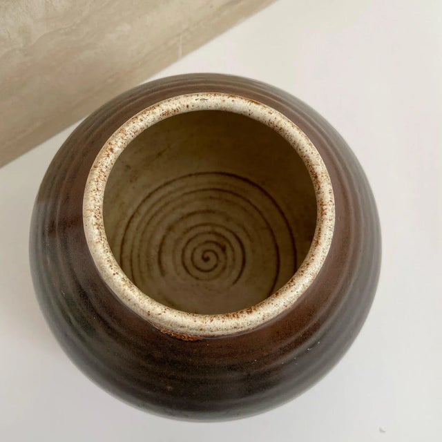 Brown Brookhouse Pottery Rounded Base Vase / Vessel from David Frith Studio For Sale - Image 8 of 11