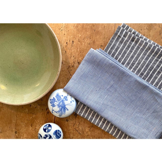 Contemporary Plum Textiles Trouser Linen For Sale - Image 3 of 4