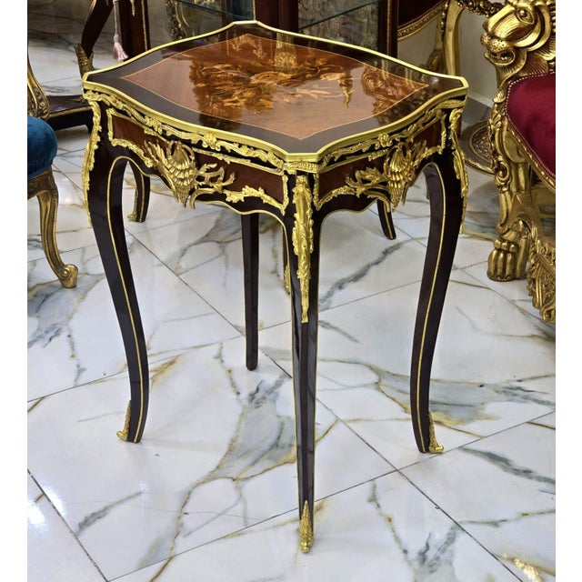 1990s French Accent Side Table With Glass Top, Gold Leaf & Bronze Details For Sale In Miami - Image 6 of 8