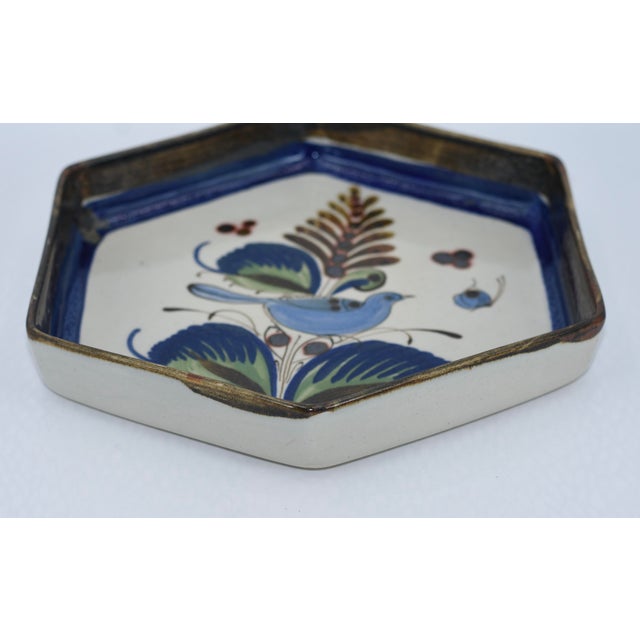 Mexican Handcrafted Ken Edwards Studio Ceramic Wall Plate Tonala Mexico Folk Art Pottery For Sale - Image 3 of 6