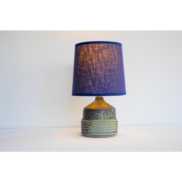 Ceramic Mid-Century Modern Swedish Pottery Table Lamp by Rolf Palm for Hoganas Keramik, 1960s For Sale - Image 7 of 12