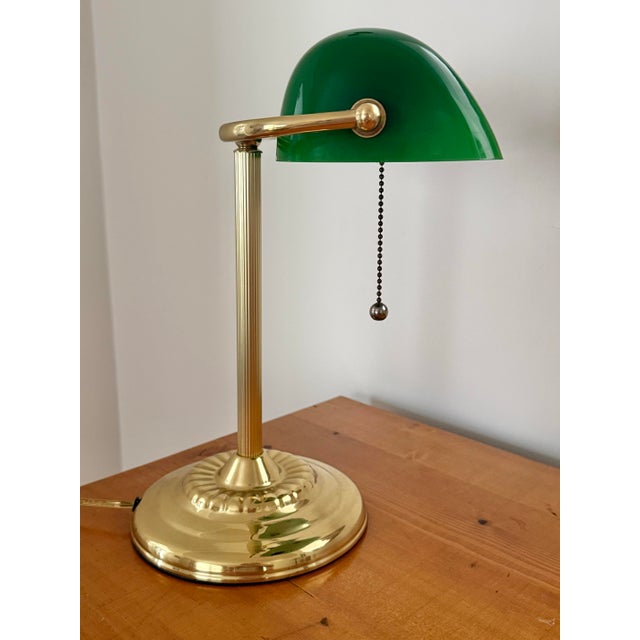 Mid 20th Century Art Deco Emeraldite Shade Brass Banker Lamp With Ball Pull For Sale - Image 6 of 11