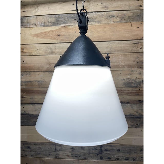 Vintage Industrial Pendant Light by Hin Bredendieck for Kandem, 1930s For Sale - Image 4 of 10