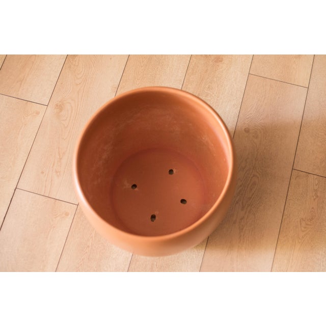 Large Vintage California Terra Cotta Planter Pot by Gainey Ceramics For Sale - Image 9 of 11