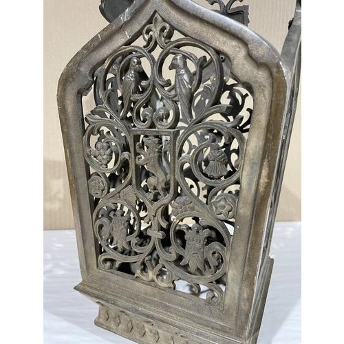 Antique Renaissance Revival Solid Bronze Newel Post Shade Frame With Lion & Knights Motif For Sale In Minneapolis - Image 6 of 12