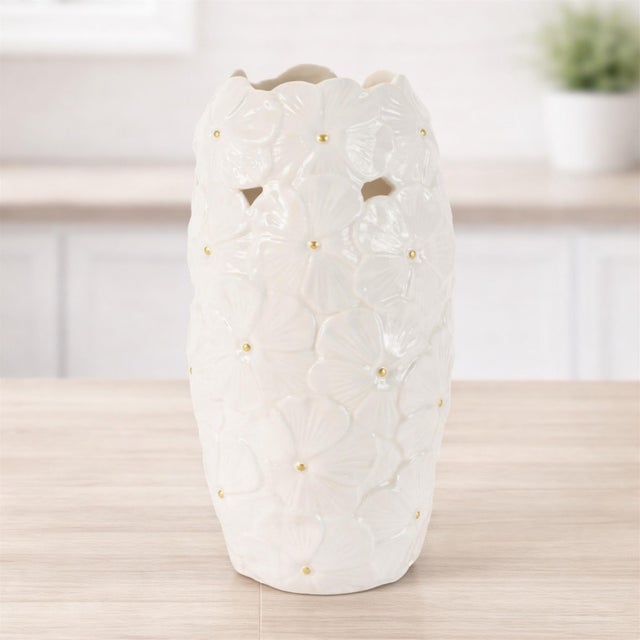 Modern White Floral Embossed Ceramic Vase (Set of 2) For Sale - Image 3 of 4