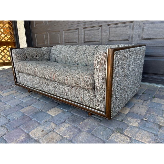 Mid-Century Modern Milo Baughman Style “Floating” Vintage Mid-Century Modern Sofa For Sale - Image 3 of 6