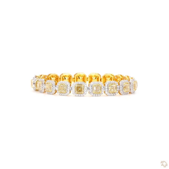 Gold 2.12 Carat Round Brilliant Cut White Diamond Yellow Diamond Gold Bracelet For Sale - Image 8 of 9