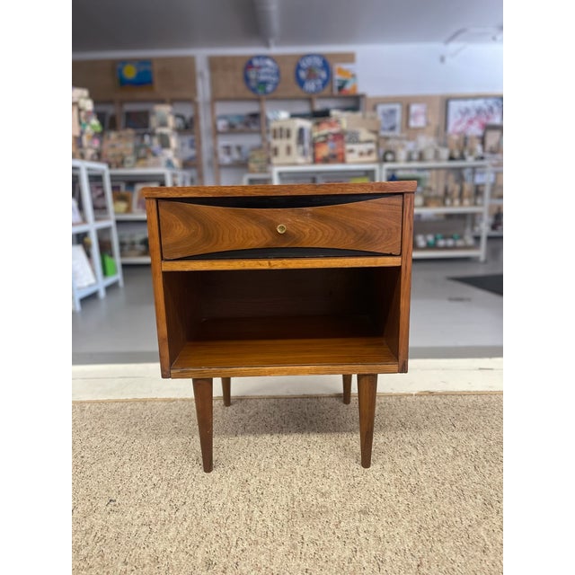 1970s 1970s Mid-Century Modern Possibly Walnut Nightstand With Curved Drawer Front, Open Shelf, and Tapered Legs For Sale - Image 5 of 9