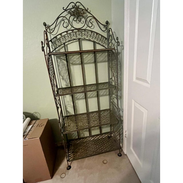 French Provincial Mid 20th Century French Iron Baker's Rack With 4 Shelves For Sale - Image 3 of 6