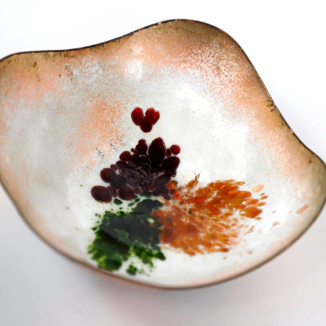 Set of 5 Vintage German Art Enamel Dishes by Kunts Emaille, beautiful abstract design.