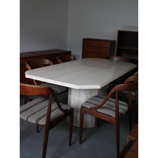 Vintage Travertine Dining Table, 1960s, in Good conditions. Designed 1960 to 1969