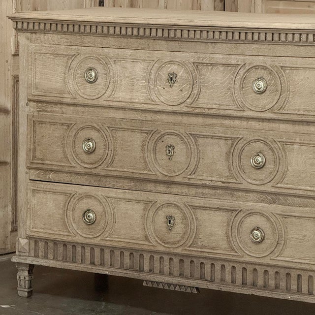 18th Century French Louis XVI Period Three-Drawer Commode in Stripped Oak For Sale - Image 9 of 17