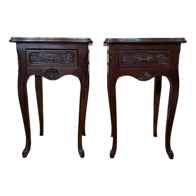 Louis XV Style Bedside Tables in Oak and Brass, 1950s, Set of 2 For Sale