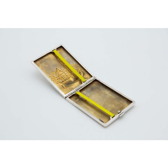 Rectangular Matte Silver Cigarette Case, in Good conditions. Designed 1920 to 1949