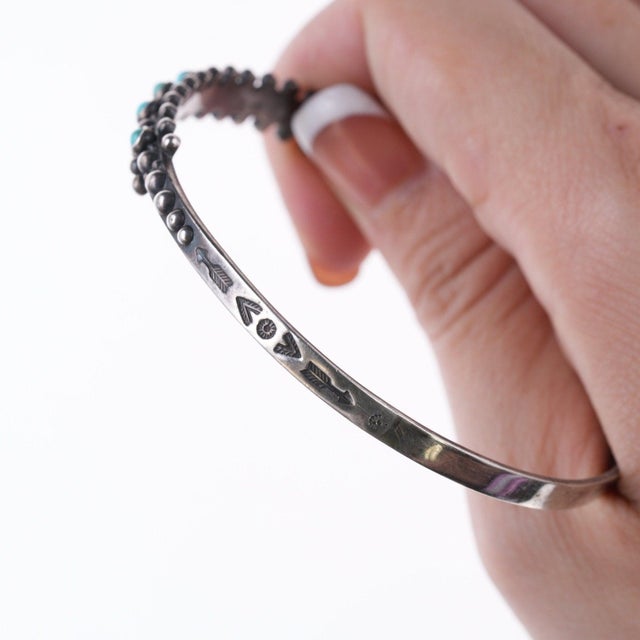 1950s 8" c1950's Vintage Zuni Snake eye turquoise sterling bangle For Sale - Image 5 of 10