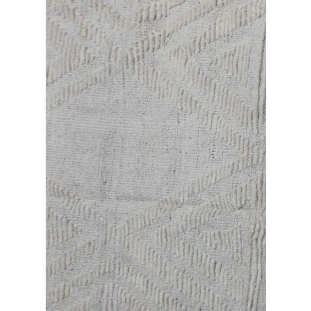 Modern Hand Knotted Borderless Navajo Design Rug. 06'0" X 08'08" For Sale - Image 3 of 4