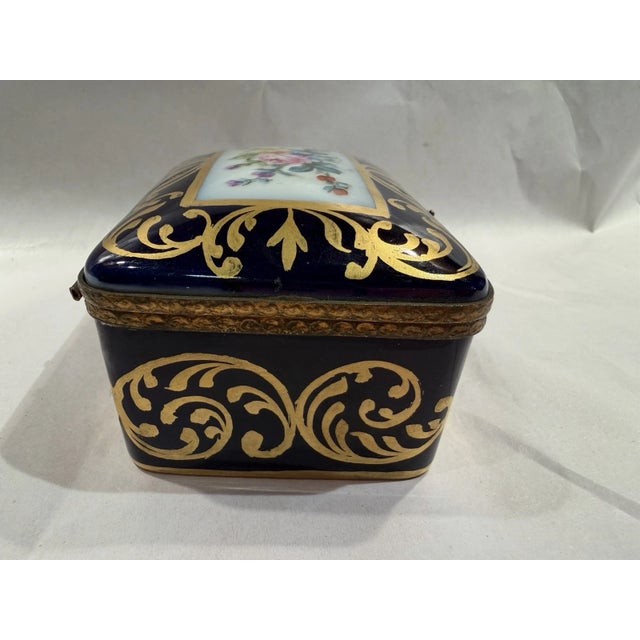 Limoges France Hand Painted Porcelain Trinket/Jewelry Box With Floral Accents For Sale - Image 10 of 10