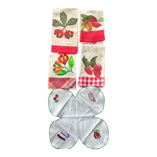 VTG 5 PCS Hand-Painted Kitchen Dish Towels or Tea Towels and Bread Basket Liner Vibrant Tropical Fruit and Floral Motifs Gingham and Polka Dot Border For Sale