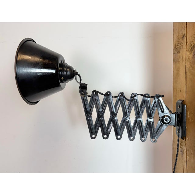 Mid-Century Modern Industrial Black Enamel Scissor Wall Lamp, 1950s For Sale - Image 3 of 18