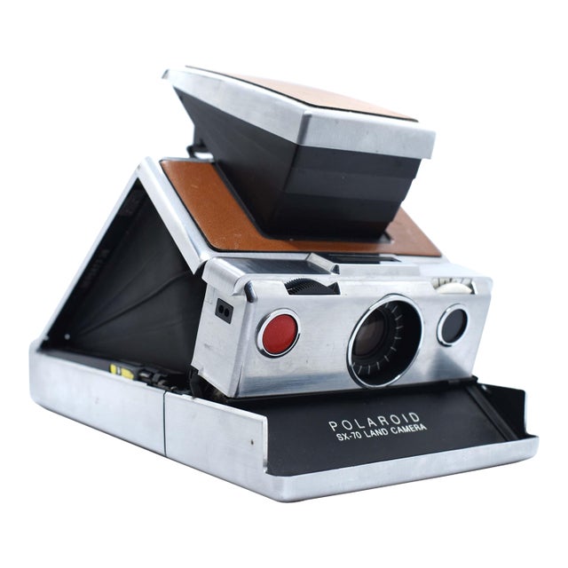 Original Mid-Century Polaroid Sx-70 Land Folding Camera With Tan Leather and Chrome Finish For Sale