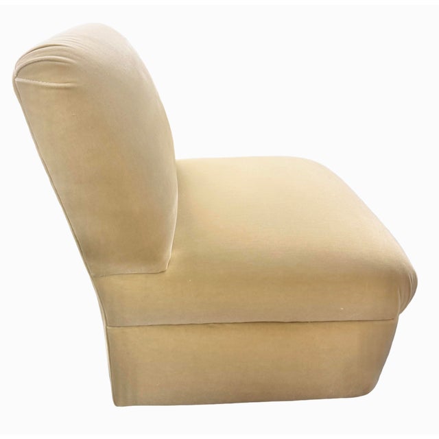 Contemporary Pair of Custom Cream Mohair Slipper Lounge Chairs by Danny Cannon Custom Upholstery For Sale - Image 3 of 5