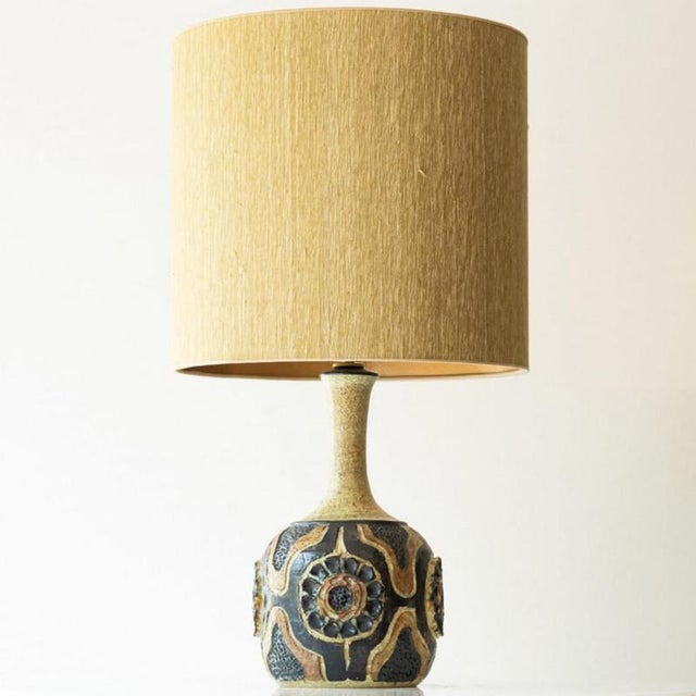 Ceramic Figurative Flower Floor or Table Lamp attributed to R. Houben, 1970s For Sale - Image 7 of 8