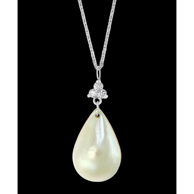 Pear Mabe Pearl & 0.36 Ct Diamond Pendant/ Necklace 14 Kt White Gold with Chain For Sale - Image 18 of 18