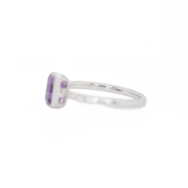 2010s Stella Solid 14k Gold Amethyst Ring With Natural Diamonds Accents, Emerald Cut, Size 6.75 For Sale - Image 5 of 8